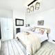 Spacious Modern Victorian House in Rochester, Wainscot