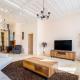 4Bed Spacious Villa in Chatswood, Окленд - Фото 2