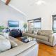 Away Nelson Bay, 29 Wollomi Ave - Spacious family home with water views, pet friendly, Wifi & aircon, Nelson Bay (fotografie 4)