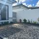 Cosy Family Home with BBQ Area and Stunning Patio, Кейптаун - Фото 10