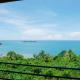 The view padang, Amazing view, 8 mins Mentawai fast ferry, cold beer,close to restaurants, Padang (foto 4)