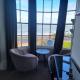 Sea View flat 2 with Fast WiFi and FREE parking Scarborough - Foto 8