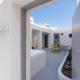 Villa Tholos & Prive Jacuzzi, Kamari (fotografie 3)