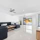 4 bedroom with large water frontage and pool, reverse air conditioning Maroochydore - Zdjęcie 10