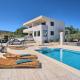 Villa Ming - pool, sea-view and peace, Slatine