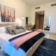 Modern & Chic Waterfront 2bed balcony Dubai Creek, Dubái - Foto 4