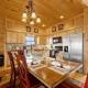 Serenity Summit Cabin with Amazing Mountain Views, Indoor Pool, Fire Pit and Hot Tub, Gatlinburg - Fotografie 10