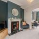 Family & pet Friendly, Stylish & Spacious Beach House Gorleston-on-Sea - Photo 3