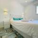 Bonito apartamento en 2º línea de playa & parking, Малага - Фото 7