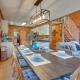 Central Sevierville Cabin w/ Hot Tub & Views!, Sevierville (foto 8)