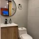 Agradable y moderno aparta estudio con aire acondicionado, Medellín - Foto 4