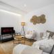 WHome Chic & Stylish Retreat in Estoril's Finest Location Эшторил - Фото 1