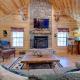 Broken Bow Cabin with Hot Tub and Deck - 4 Mi to Lake!, Broken Bow - Fotografie 2