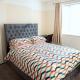 Exclusive 26 room, Ilford - Kuva 3