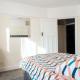 Exclusive 26 room, Ilford - Kuva 5