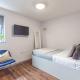 Ensuite Bedrooms with Shared Kitchen and Studios at Marshall Court in Newcastle Newcastle upon Tyne - Photo 8