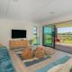 Coastal Daze - Cooks Beach Holiday Home - Фото 4