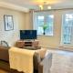 2 Bed Serviced Apartment with Balcony, Free Parking, Wifi & Netflix in Basingstoke, Basingstoke - Fotografie 1