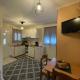 Flo's Apartments, Mesolongion (fotografie 9)