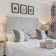 Oaktree Lodge - Luxury Cottage, Hot Tub, Sea Views Saundersfoot - Zdjęcie 7