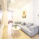 Modern 3 bedroom, city center with patio & high ceilings by 10ToSea, Malaga - Zdjęcie 9