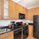 FiDi 1BR w Residents Bar Golf Simulator Gym NYC-270, New York - Photo 5