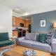 FiDi 1BR w Residents Bar Golf Simulator Gym NYC-270, New York - Photo 3
