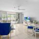 Water Views with a Splash of Luxury, Bongaree (Foto 2)
