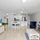 Water Views with a Splash of Luxury, Bongaree (Foto 4)
