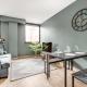 Modern Apt, town centre, 4 guests, pkg, wifi by Tent serviced apartments, Farnborough (fotografie 3)