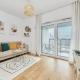 Cozy Studio Jaworska with FREE GARAGE by Noclegi Renters, Vratislav - Fotografie 1
