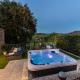 Villa Chianti, your Secret 4 Bedrooms Retreat with View over the Vineyards in Marcialla - Zdjęcie 10