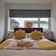 28 ExcellentStays - Heathrow - 5 Bedroom House, Stanwell (Foto 6)