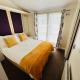 2 Bedroom Lodge TH35, Nodes Point, St Helens, Isle of Wight Saint Helens - Zdjęcie 4