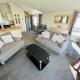 2 Bedroom Lodge TH35, Nodes Point, St Helens, Isle of Wight Saint Helens - Zdjęcie 8