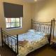 Large, Quiet, Sleeps 16, 4 bathrooms, Parking, Leicester Лестер - Фото 3
