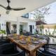 Villa Laut, Sumptuous 4BR Luxury Villa within Walking Distance to Seseh Beach Canggu - Fotografie 5