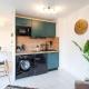 L44 1BDR Flat 10mins walk to port/Balcon, Parking, AC, Nice - Photo 7