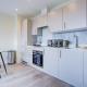 Hybrid Resi - London, Sutton with onsite car parking, Cheam (fotografie 8)