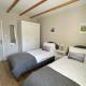 Clara, Clement & Nelle - Character Cottages, Jugon Les Lacs (Foto 9)