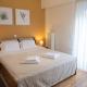 3C's-Central, Cosy, Convenient to Airport 24/7, Athen - Foto 1
