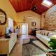 Casa das Azenhas by Lisbon Village Apartments, Sintra