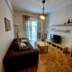 Christina-Anna Athens City Center walking distance to everywhere and Acropolis, in One of the most Favorable Locations by National Gardens and Zoo, Hellenic Parliament in Syntagma and Stylish Exquisite Kolonaki Cozy Renovated Apartment, Athen - Foto 7