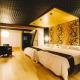 Quiet Retreat in Osaka with Morning Light, Osaka (zdjęcie 10)