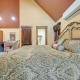 Blissful Broken Bow Studio: Fire Pit & Jacuzzi Tub, Broken Bow (foto 9)