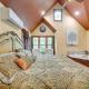 Blissful Broken Bow Studio: Fire Pit & Jacuzzi Tub, Broken Bow (foto 10)
