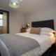 Spacious - Contemporary 2BR Apartment - Central Ambleside - Parking - Photo 8