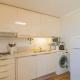 Cozy Two Bedroom Apartment in Santa Marinha, Lisbonne - Photo 8