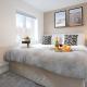 Stylish House - Close to City Centre and Luton Airport - Free Parking, Super-Fast Wifi, Garden and Smart TV with Netflix by Yoko Property - Zdjęcie 3