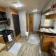 Ramblin Rose Camper - Theater - Hot-Tub - Fire Pit, Jonesville (fotografie 6)